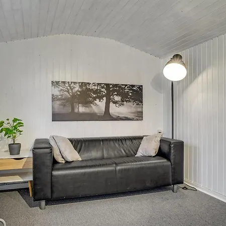 Leonor - 300m From The Sea By Interhome * Hals